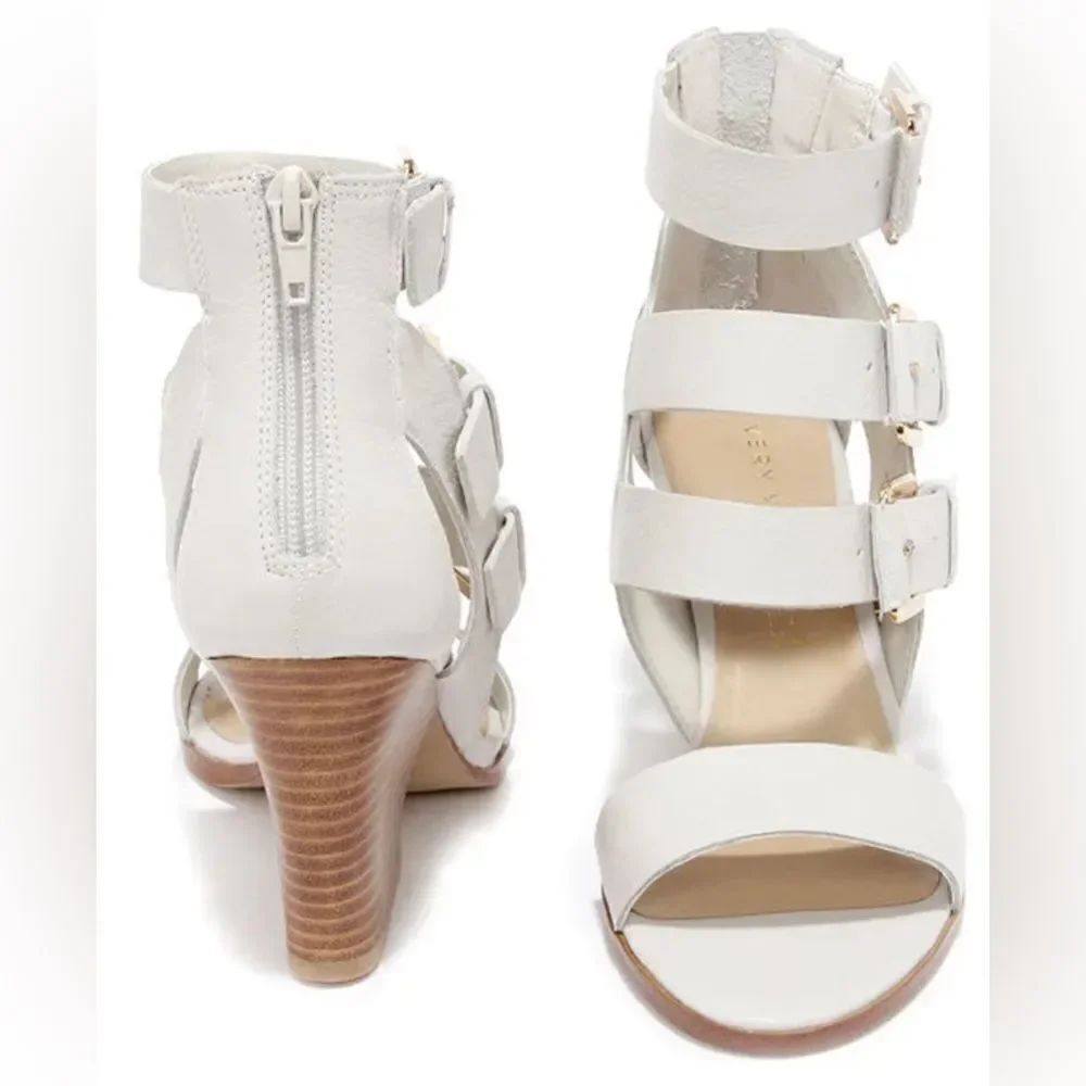 Very Volatile Los Angeles Women’s 3 Buckle Heel